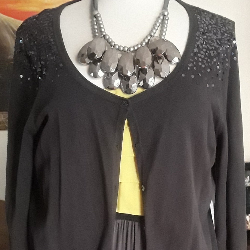 NWOT Gray Elle Sequin Cardigan